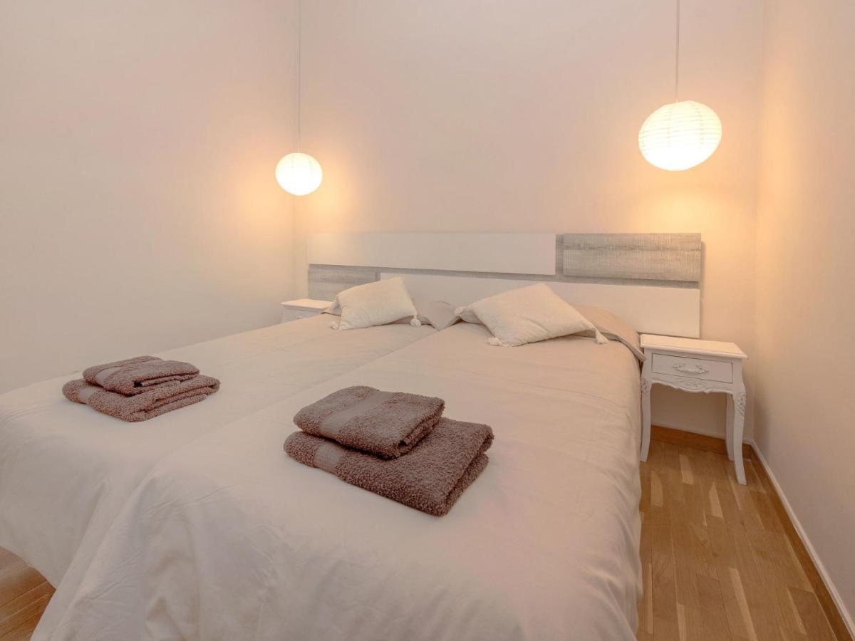 Eixample Esquerre Arago Rocafort By Interhome Apartment *